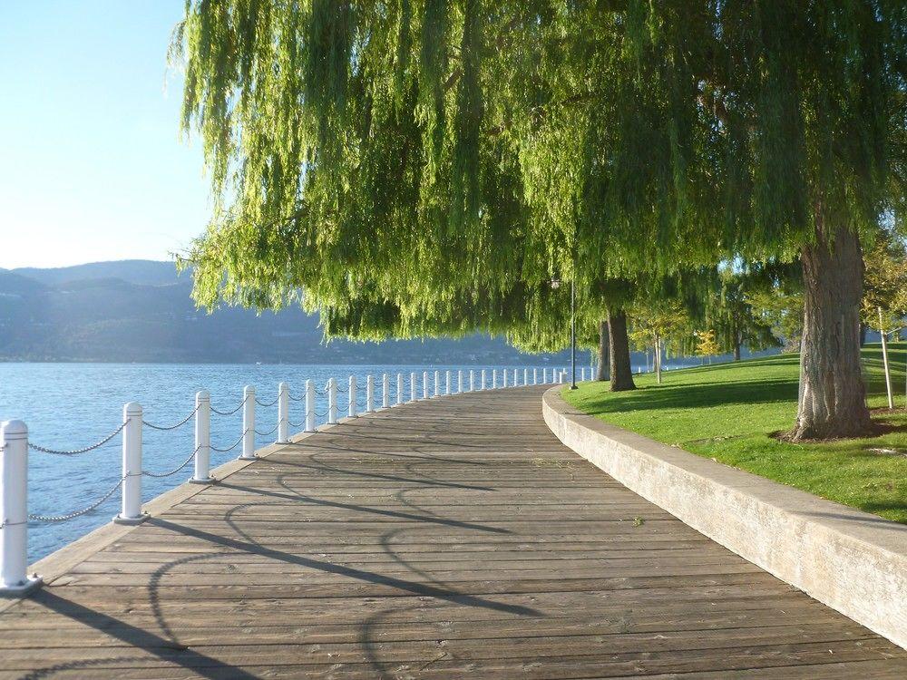 The Royal Kelowna - Bellstar Hotels & Resorts Dış mekan fotoğraf