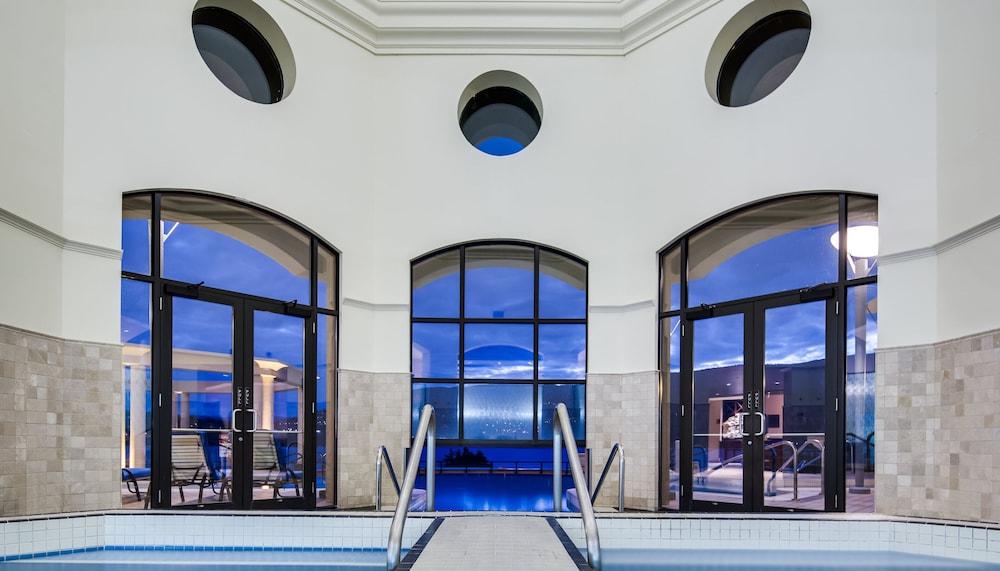 The Royal Kelowna - Bellstar Hotels & Resorts Dış mekan fotoğraf