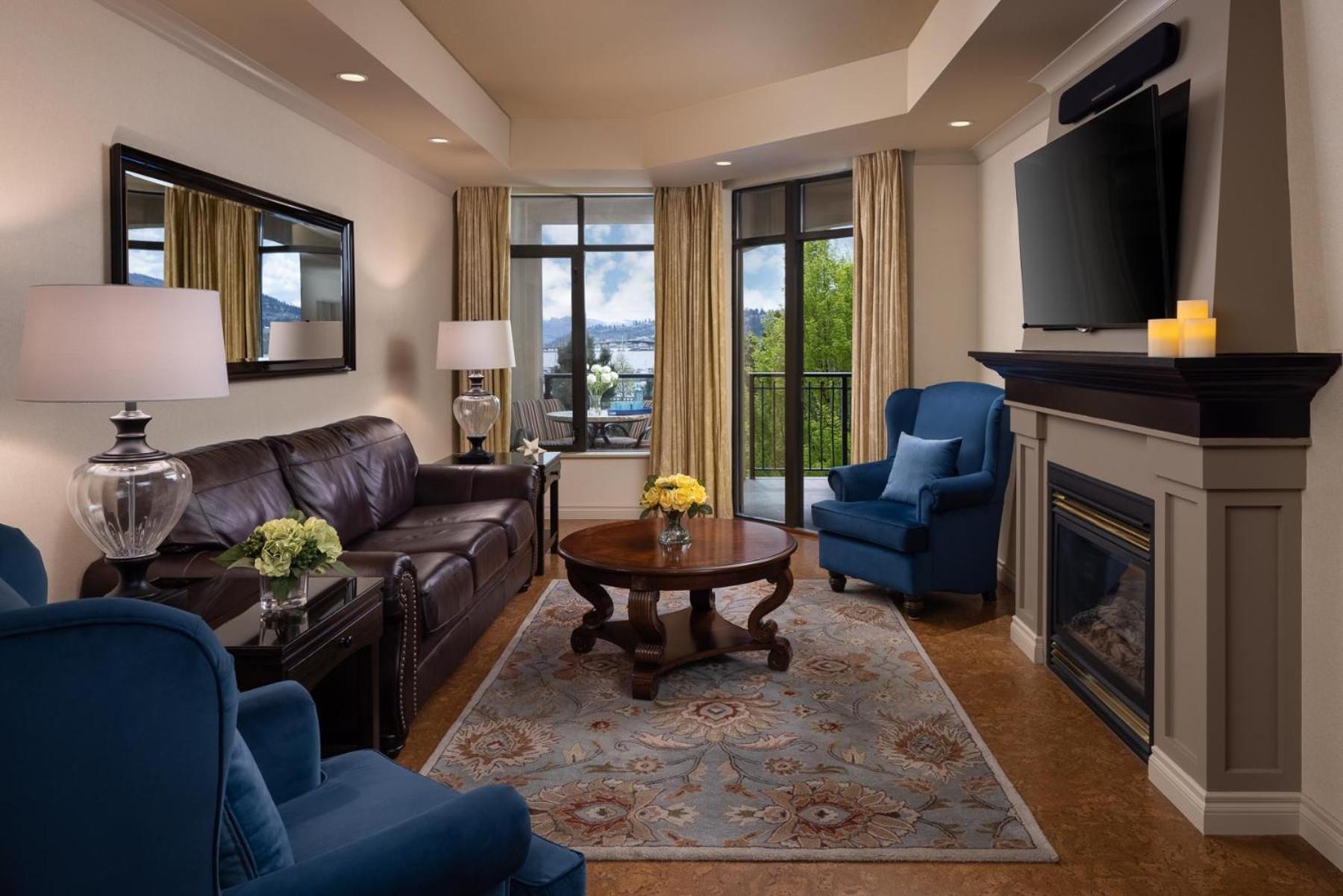 The Royal Kelowna - Bellstar Hotels & Resorts Dış mekan fotoğraf